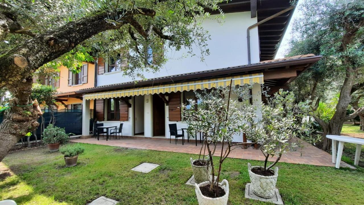 Elisa Holidays Apartments Puegnago sul Garda Exterior foto
