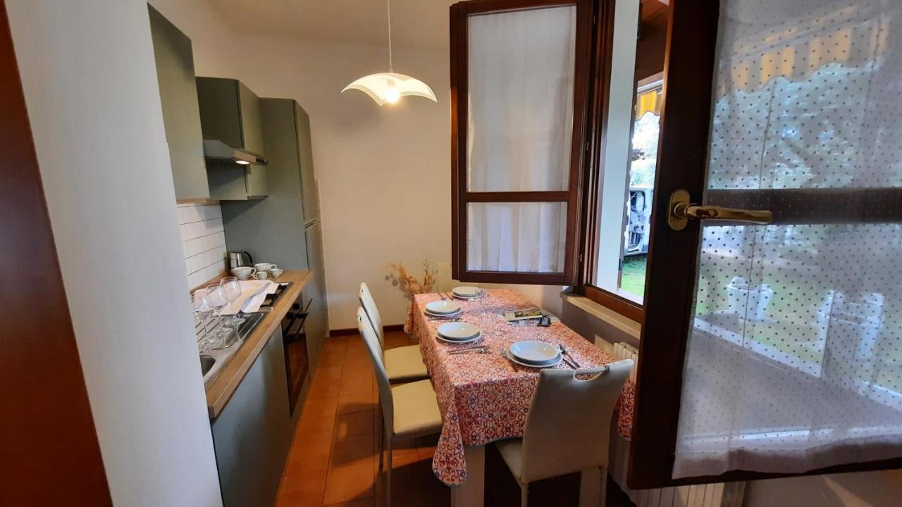 Elisa Holidays Apartments Puegnago sul Garda Exterior foto