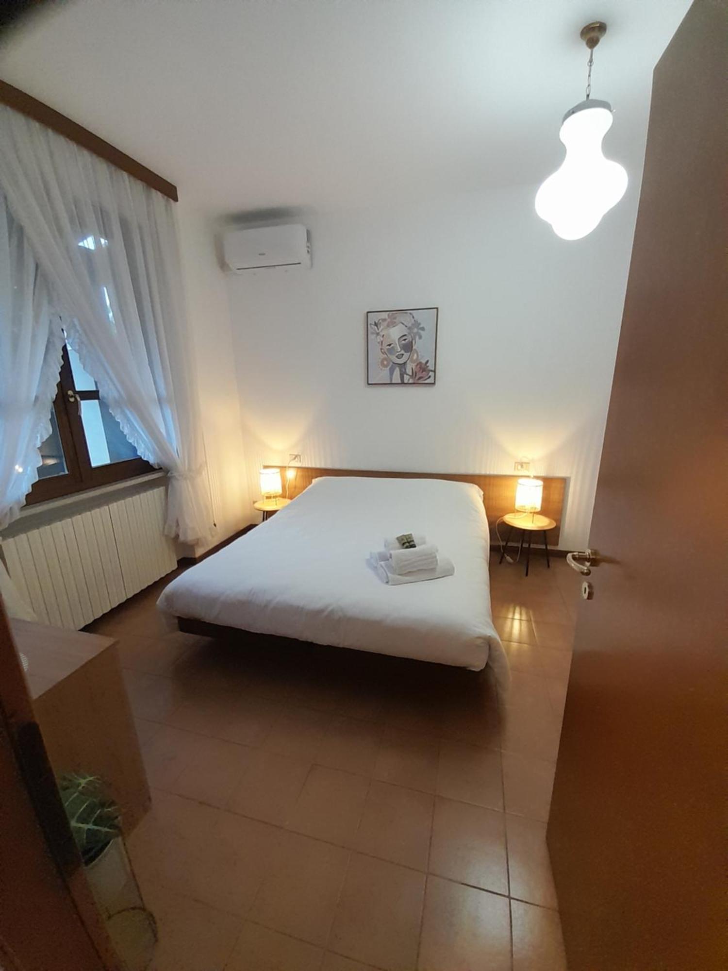 Elisa Holidays Apartments Puegnago sul Garda Exterior foto