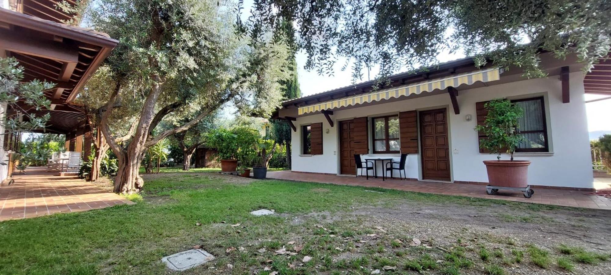 Elisa Holidays Apartments Puegnago sul Garda Exterior foto