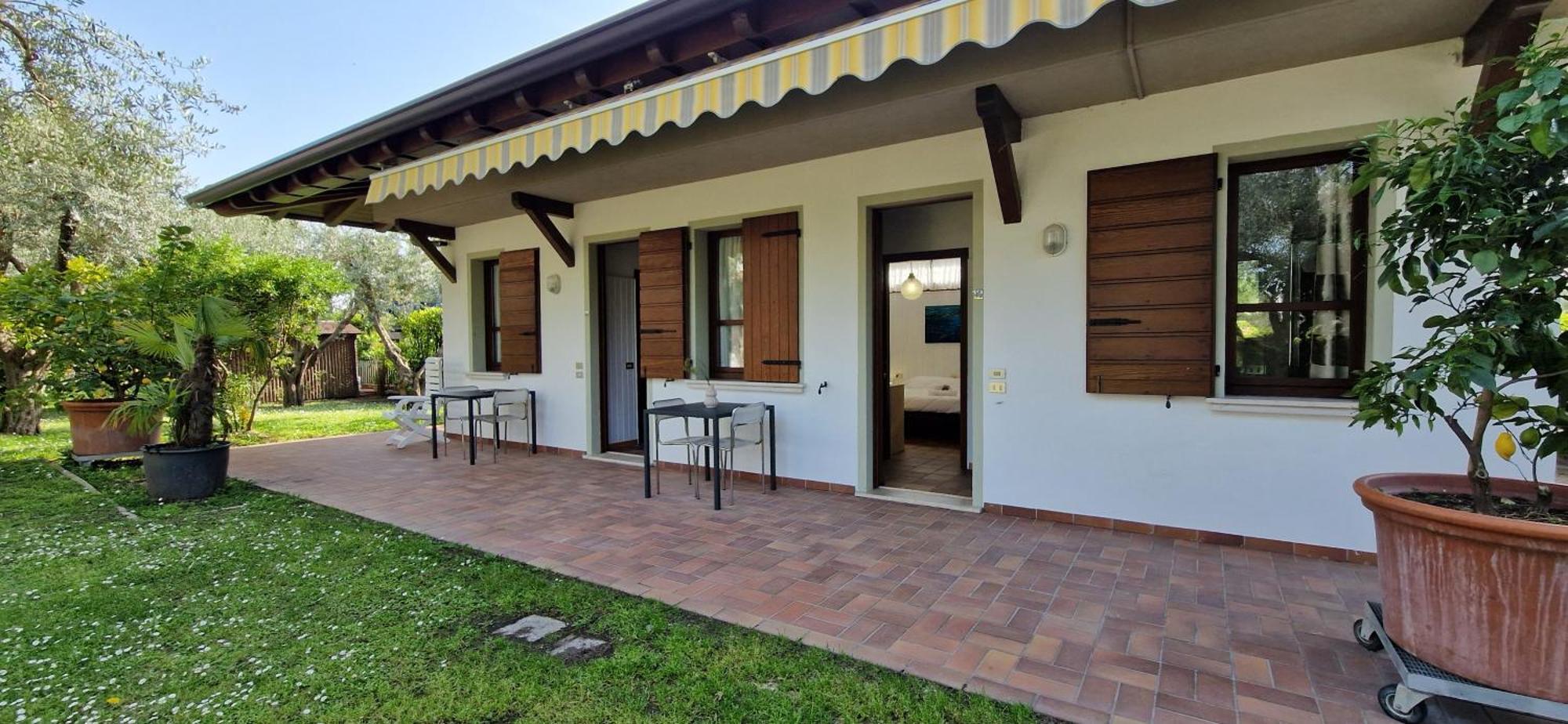 Elisa Holidays Apartments Puegnago sul Garda Exterior foto
