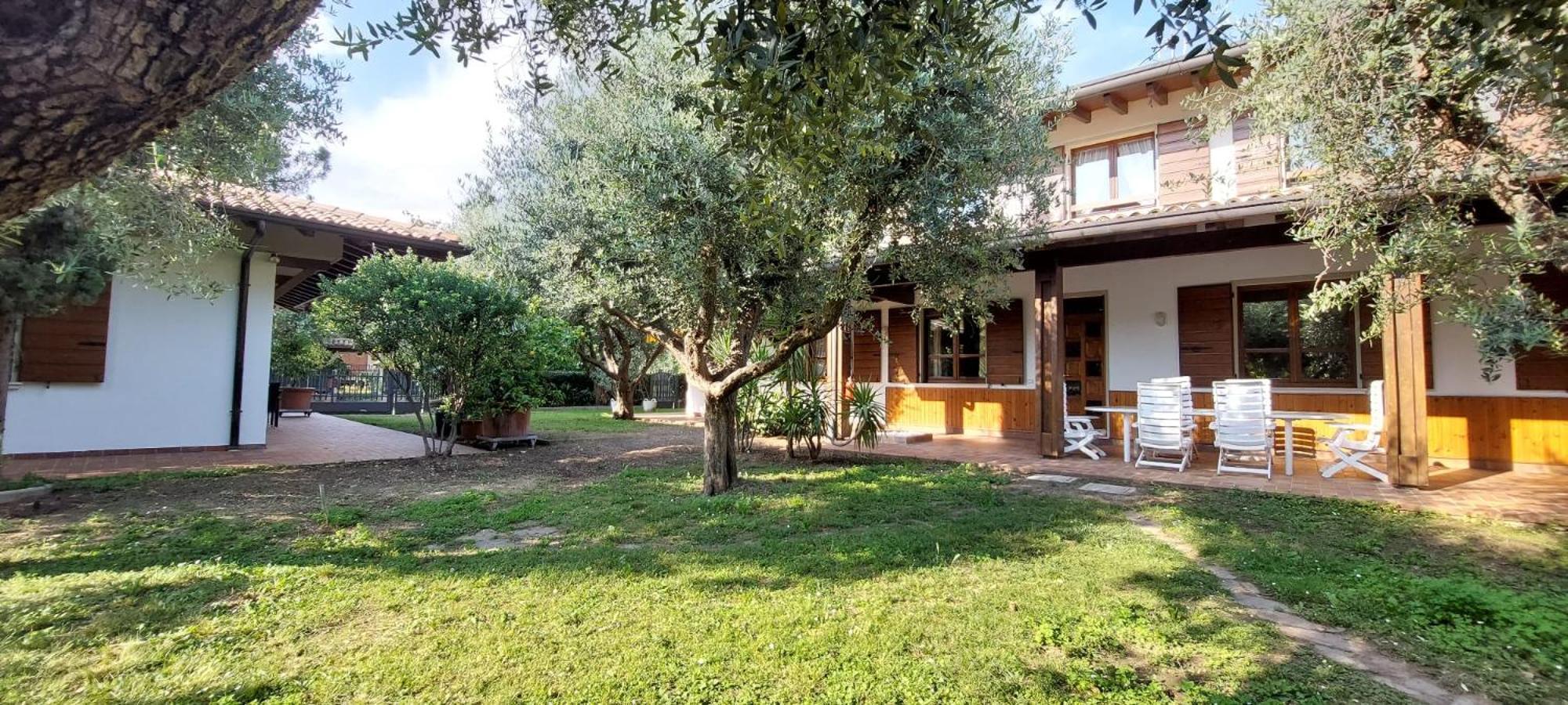 Elisa Holidays Apartments Puegnago sul Garda Exterior foto